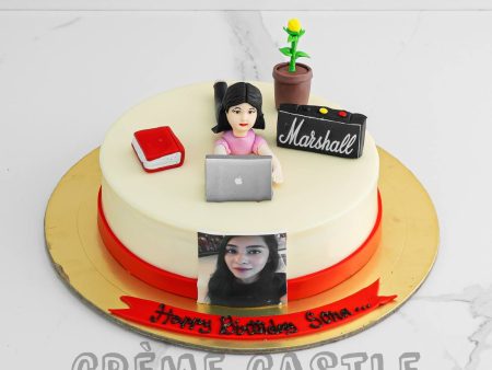 Workaholic All rounder cake Online Sale