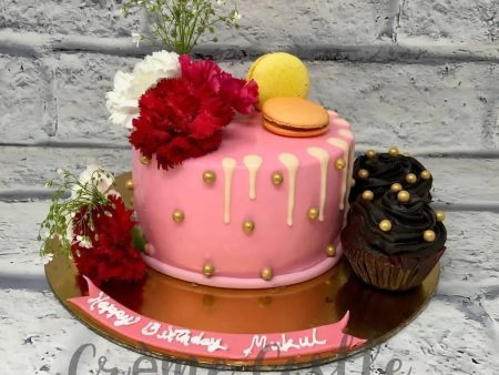 Flowery Pink Cake Online